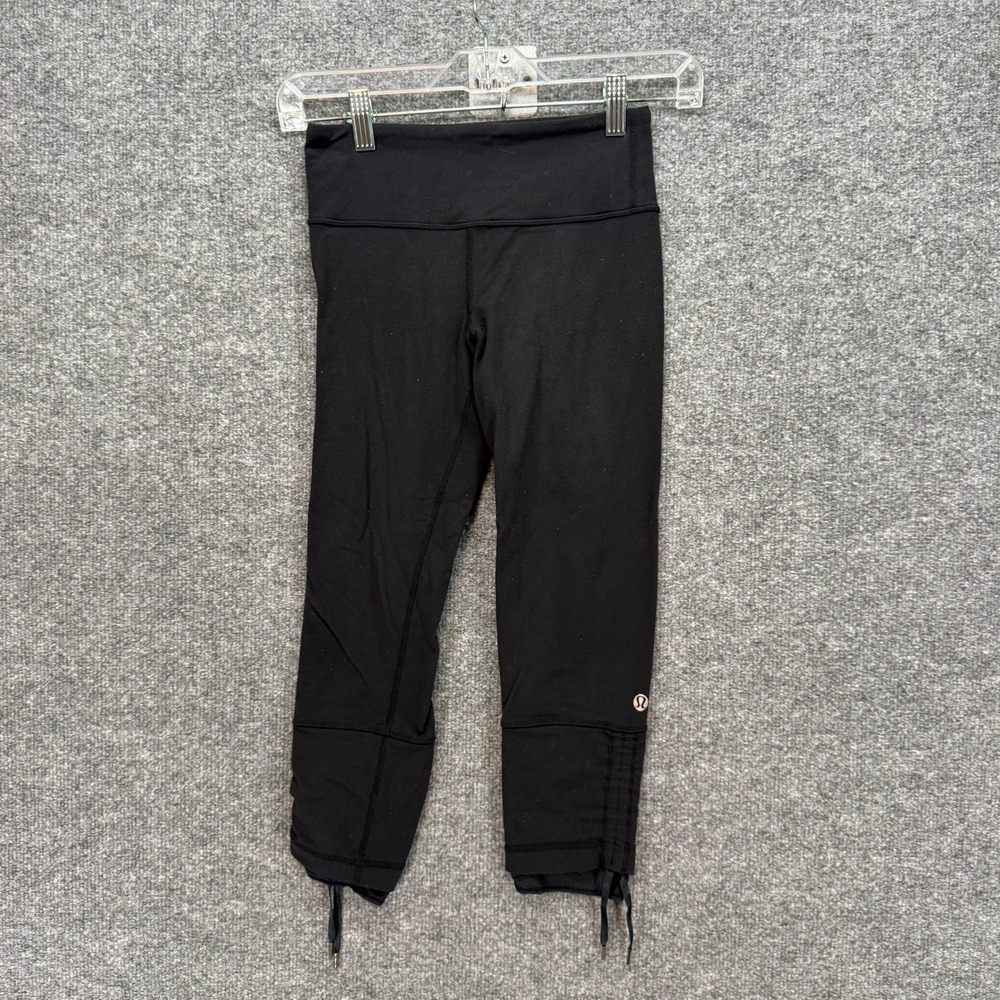 Lululemon Crop Leggings Women 4 Black Cinch Hem Yoga Athleisure Workout Pants